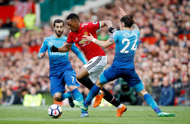 其中包括以 其中包括以